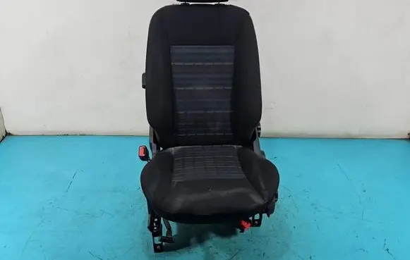 Mercedes-Benz A W169 Front driver seat IMPRK1560183