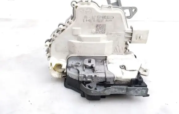 Audi A4 S4 B8 8K Front door lock 8J2837016E