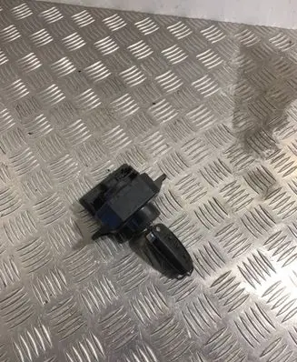 Audi A6 S6 C6 4F Ignition lock 4F0909135E 4F0910132E