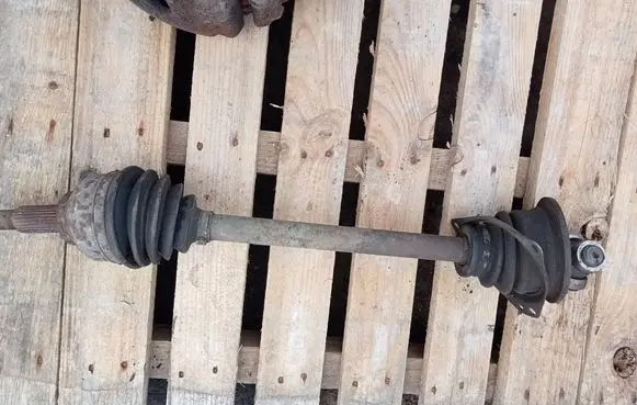 Opel Vivaro Front driveshaft 000