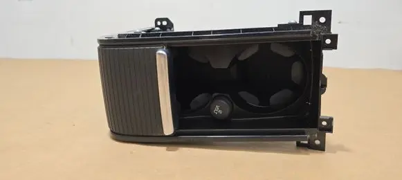 Volvo V60 Cup holder 31351147
