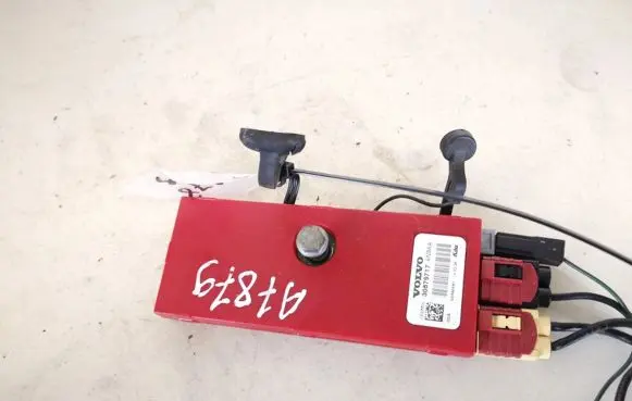 Antenna control unit