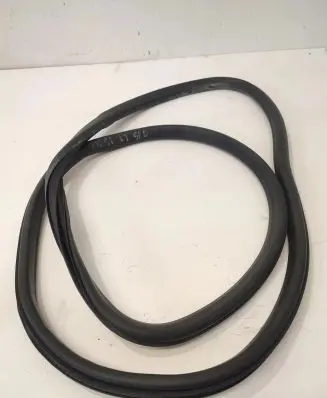 Opel Insignia A Rubber seal rear door 