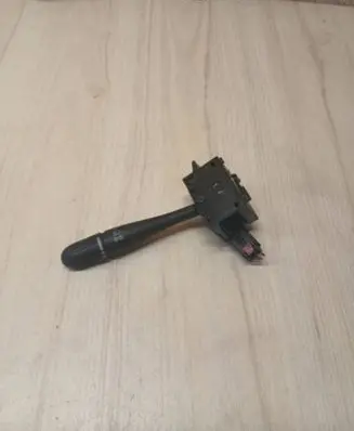 Chrysler Voyager Indicator stalk 04685711AA