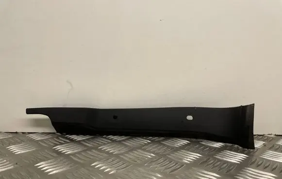 BMW 1 F20 F21 Rear/tail light trim molding 7300663