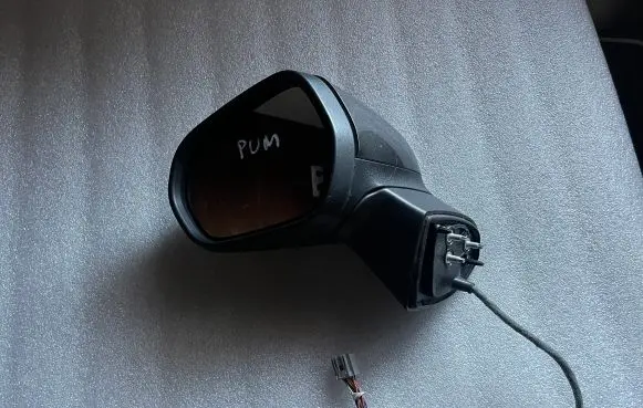Ford Puma Front door electric wing mirror