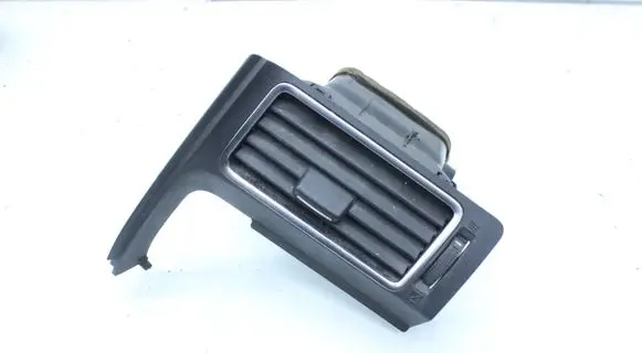 Toyota Verso Dashboard side air vent grill/cover trim 556800F030