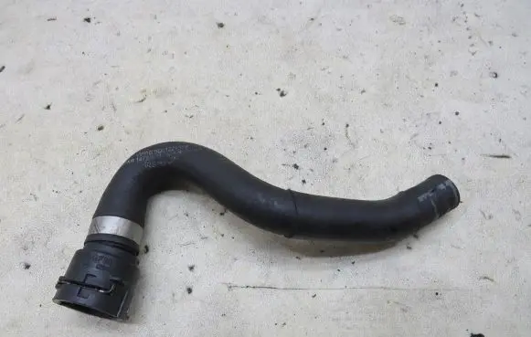 Volkswagen PASSAT B8 Engine coolant pipe/hose 510122101S