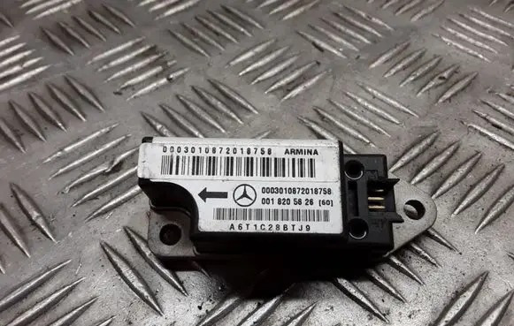 Mercedes-Benz E W210 Airbag deployment crash/impact sensor 0018205626