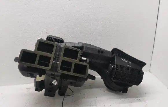 Mercedes-Benz B W246 W242 Interior heater climate box assembly 