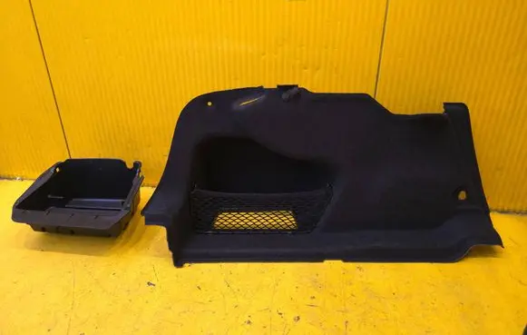 BMW 3 G20 G21 Trunk/boot side trim panel 77438301