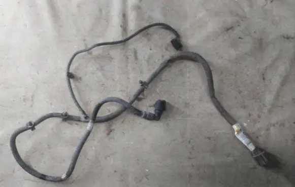 Ford Kuga I Rear ABS sensor wiring 8v4t2b325