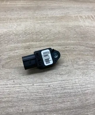 Toyota Avensis T250 Airbag deployment crash/impact sensor 8983102020