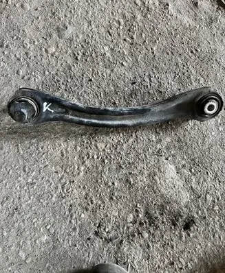 Mercedes-Benz E W210 Rear control arm