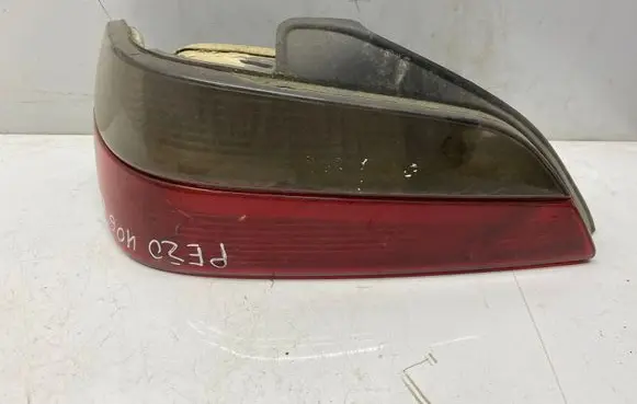 Peugeot 406 Rear/tail lights