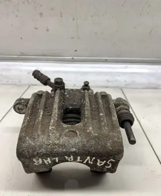 Hyundai Santa Fe Rear brake caliper