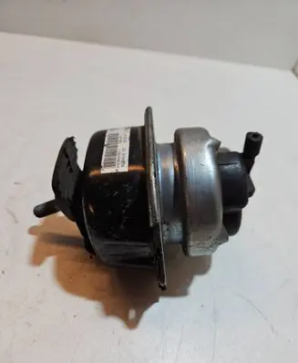 BMW X5 E70 Engine mount bracket 35420 P679541701 16004212