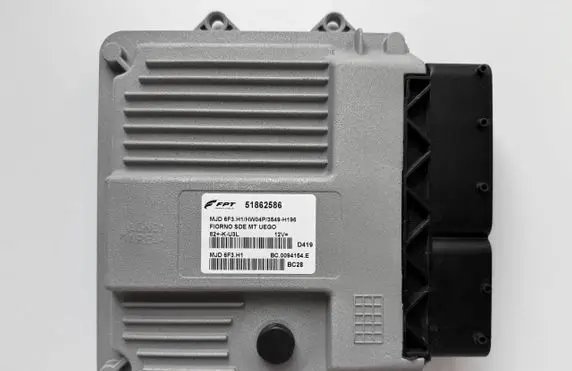 Fiat Fiorino Engine control unit/module 51862586 MJD6F3H1
