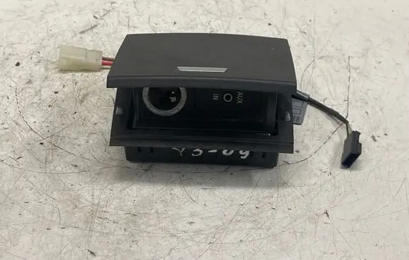 BMW X3 E83 Cigarette lighter front 3428288 3414022