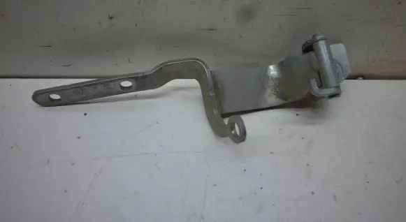 Audi A7 S7 4G Tailgate/trunk/boot hinge 4G8827299
