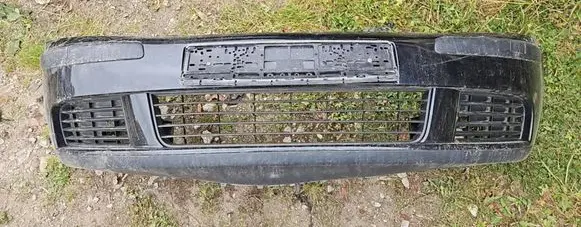 Volkswagen Golf V Front bumper 1K0807221 1K0807217 56030D400