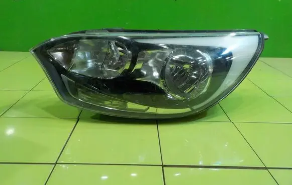 KIA Rio Headlight/headlamp PRZOD