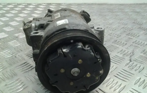 Audi A2 Air conditioning (A/C) compressor (pump) 8Z0260805A