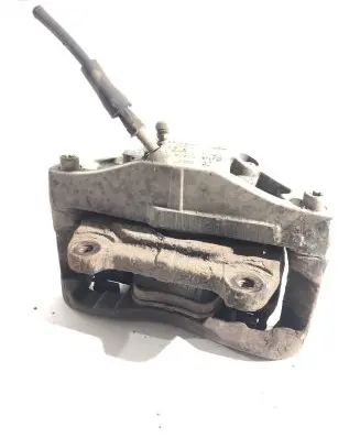 Volvo XC90 Front brake caliper 30657303
