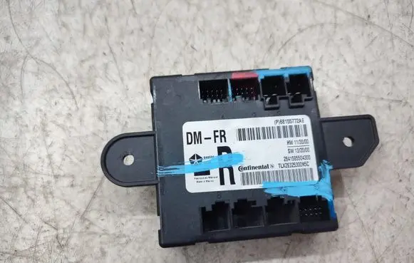 Fiat Freemont Door control unit/module 68155772AE