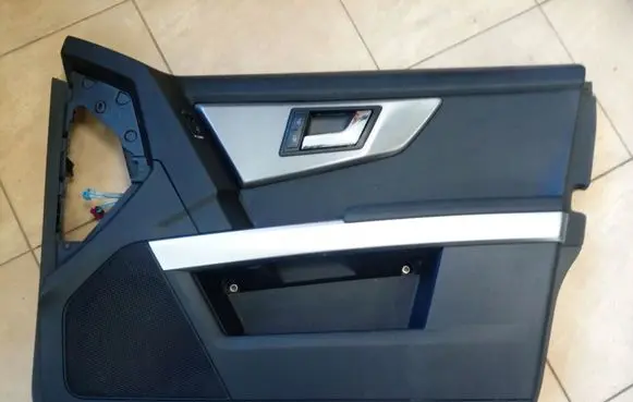 Mercedes-Benz GLK (X204) Front door card panel trim NE59176