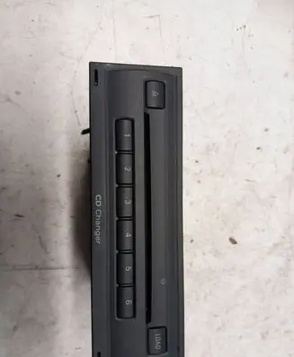 Audi A6 S6 C6 4F CD/DVD changer 4F0035110A 4F0035110 AA001001