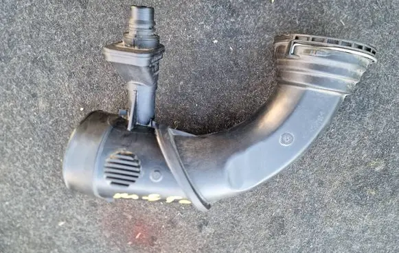 BMW 5 G30 G31 G38 Intercooler hose/pipe 7934484 2444421 51750610