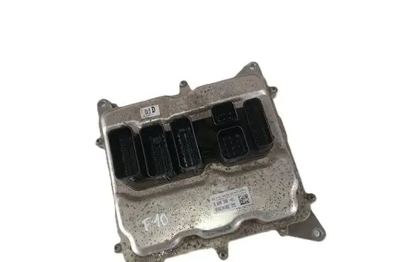 BMW 5 F10 F11 Engine control unit/module ECU 8606306BMW 8606306 030234382