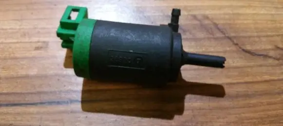 Citroen Xantia Windscreen/windshield washer pump 28920