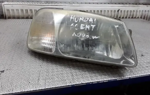 Hyundai Accent Headlight/headlamp 000320AH06