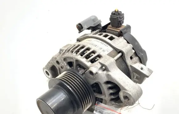 Toyota Yaris Generator/alternator 27060-0Q151