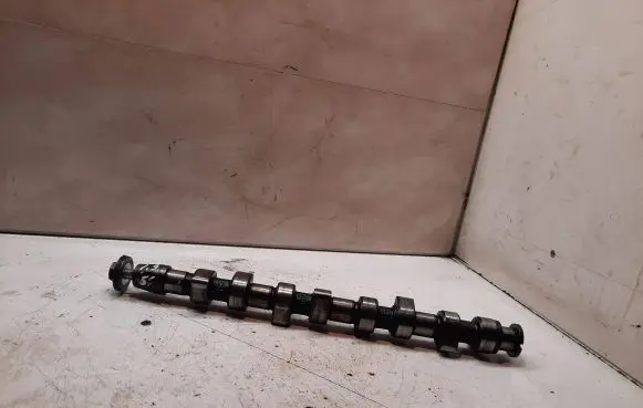 Audi 80 90 S2 B4 Camshaft 028