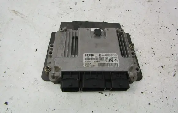 Peugeot 307 Engine control unit/module ECU 9661773380
