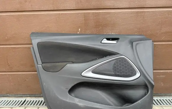 Opel Crossland X Front door card panel trim 1735479x X1735495JET 1735495