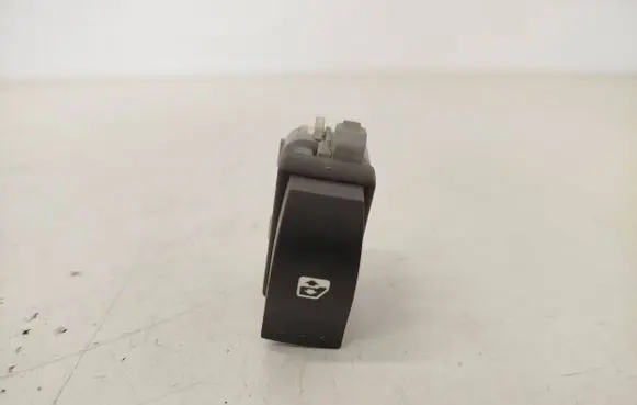 Renault Megane II Electric window control switch 28082 3159246