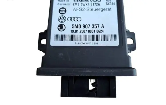 Volkswagen PASSAT B6 Light module LCM 5M0907357A