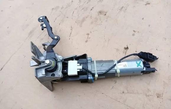 Audi A8 S8 D4 4H Tailgate/trunk/boot lift motor 4H0827851A 16251111