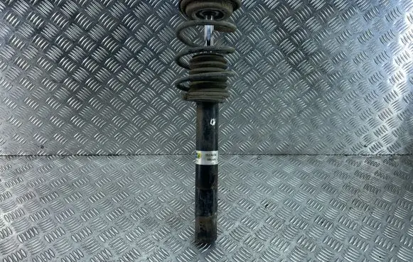 BMW 1 E81 E87 Front shock absorber with coil spring 