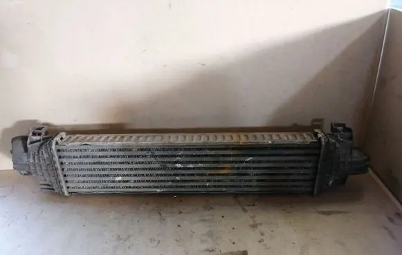Ford Focus Intercooler radiator 3M5H9L440AE