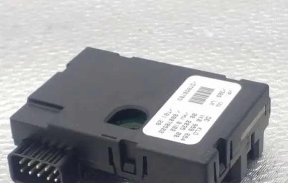 Volkswagen Touran I Steering angle sensor 1K0959654 00203500 00078502