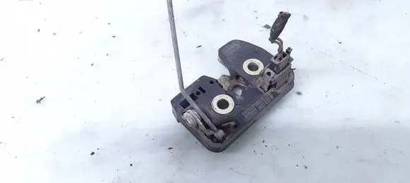 Volkswagen Golf III Tailgate/trunk/boot lock/catch/latch 1H6827505B 1HM827505A 1H6827505C