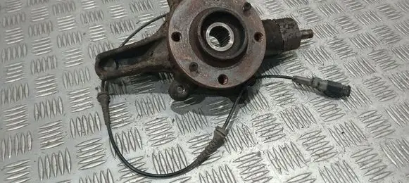 Citroen C4 II Front wheel hub spindle knuckle