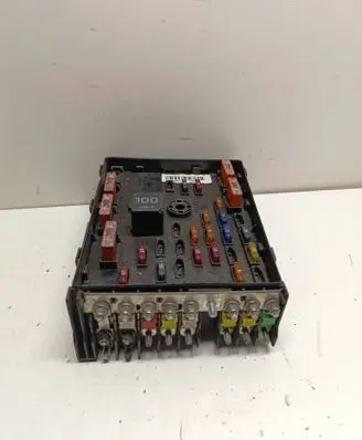 Volkswagen PASSAT B6 Fuse module 3C0937125 63592777