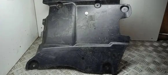 Mercedes-Benz GLE (W166 - C292) Dashboard lower bottom trim panel A1666800123