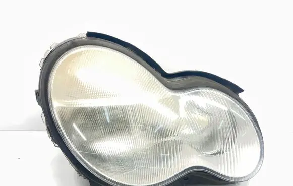 Mercedes-Benz C W203 Headlight/headlamp A2038201461